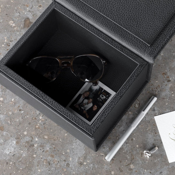 Die Buchbox: Überschüssiges Leder - Schwarz - Fusion