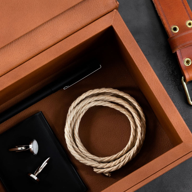 Die Buchbox: Überschüssiges Leder - Cognac - Fusion